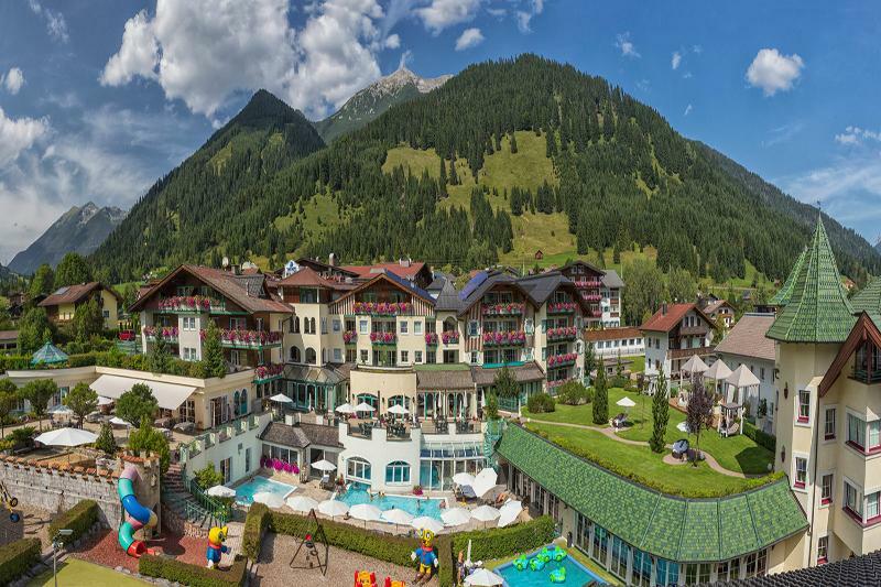 Alpenrose Leading Family Hotel & Resort Лермос Екстериор снимка